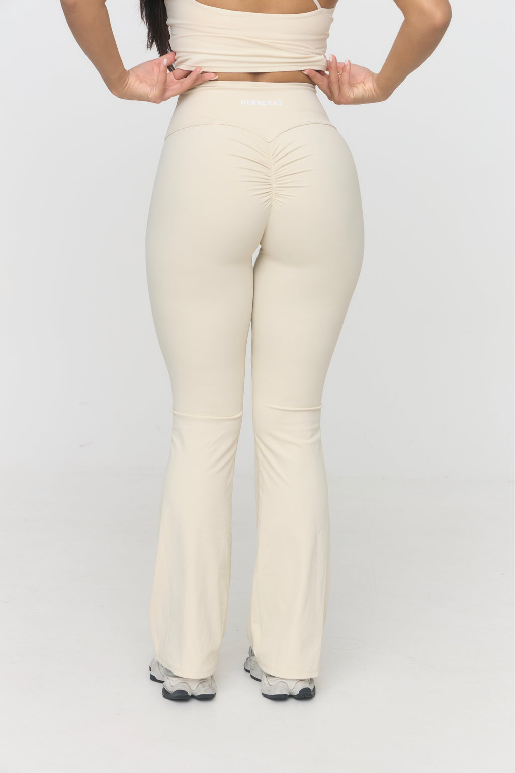 Vanilla Sculpt Flare Leggings