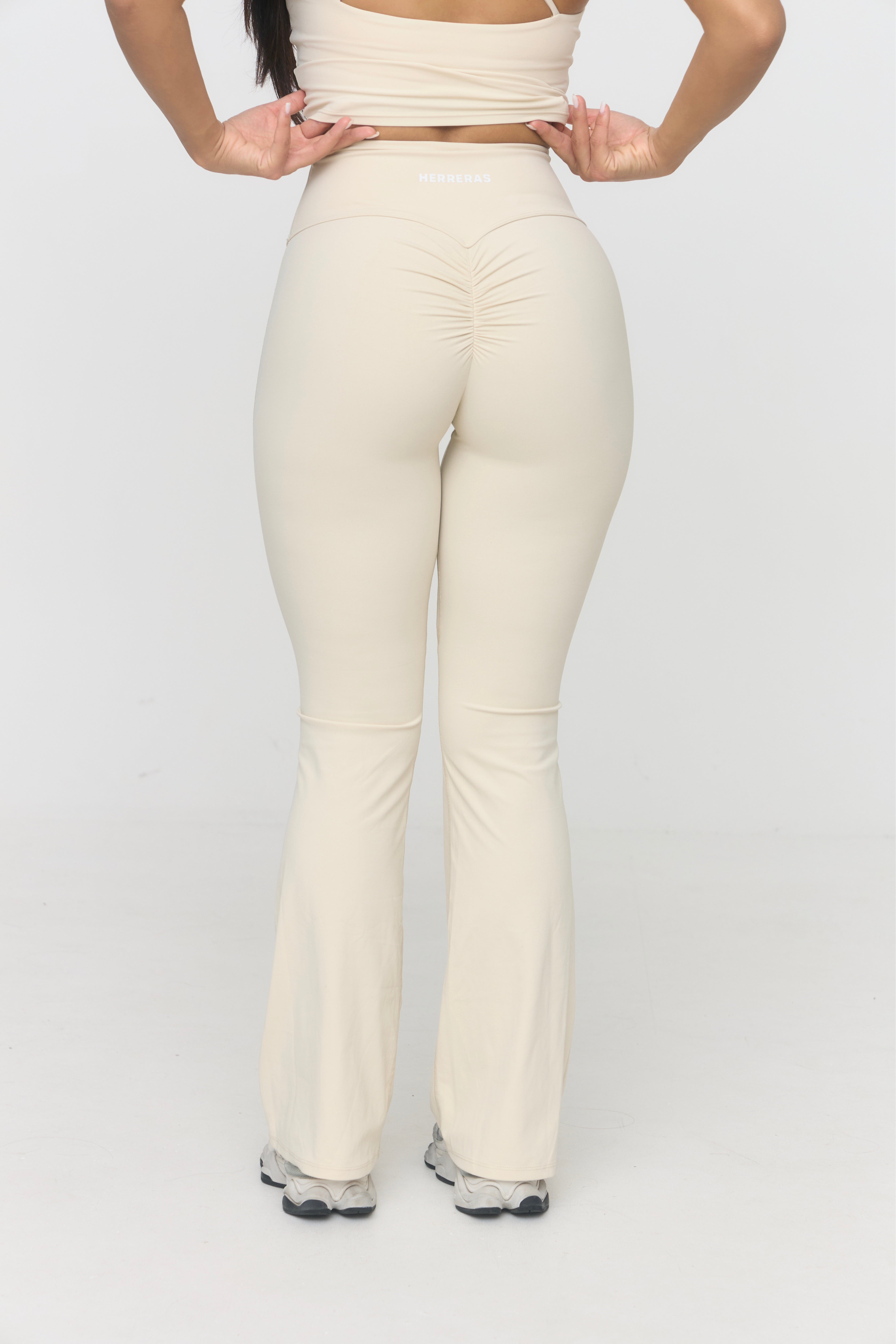 Vanilla Sculpt Flare Leggings